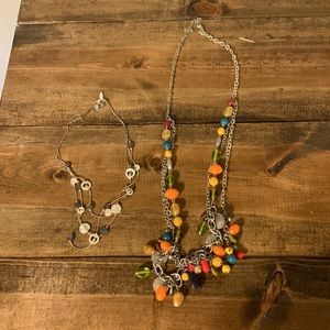 A bundle of 10 necklaces